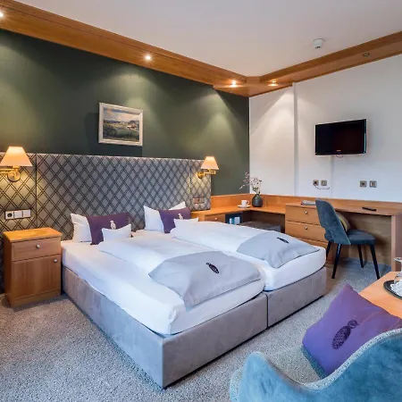 Hotel Schwarzwaldhof 3*