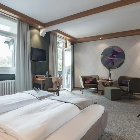 Schwarzwaldhof Hotel 3*